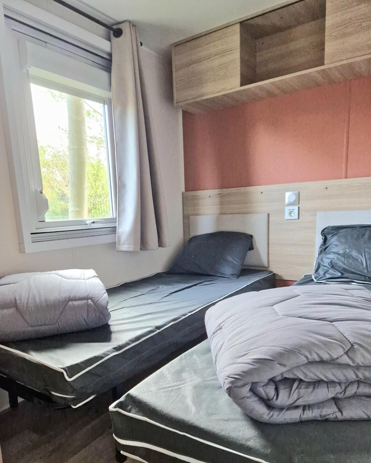 Camping La Carabasse Vias-Plage-T4 Climatise,Tout Confort, Emplacement Calme ! Exterior photo